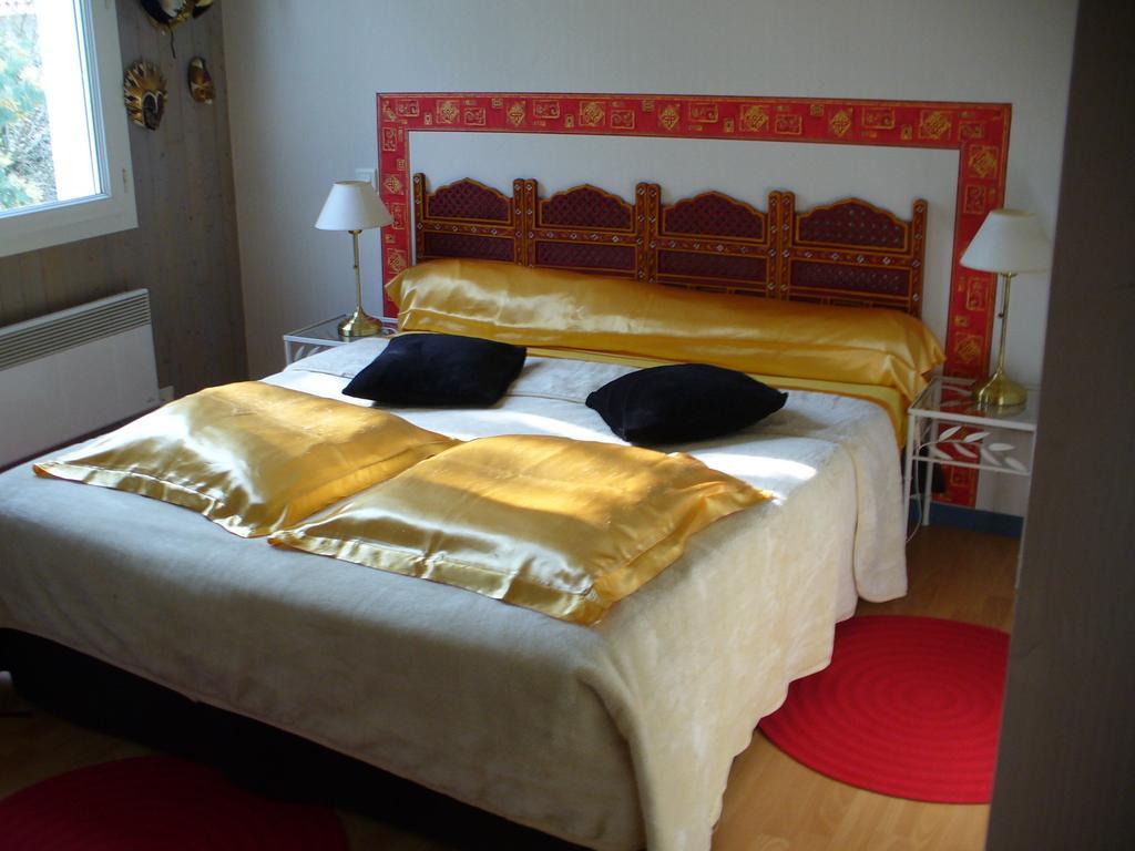 Chambre D'Hotes Dyrslot Saint-Denis-de-Pile Zewnętrze zdjęcie