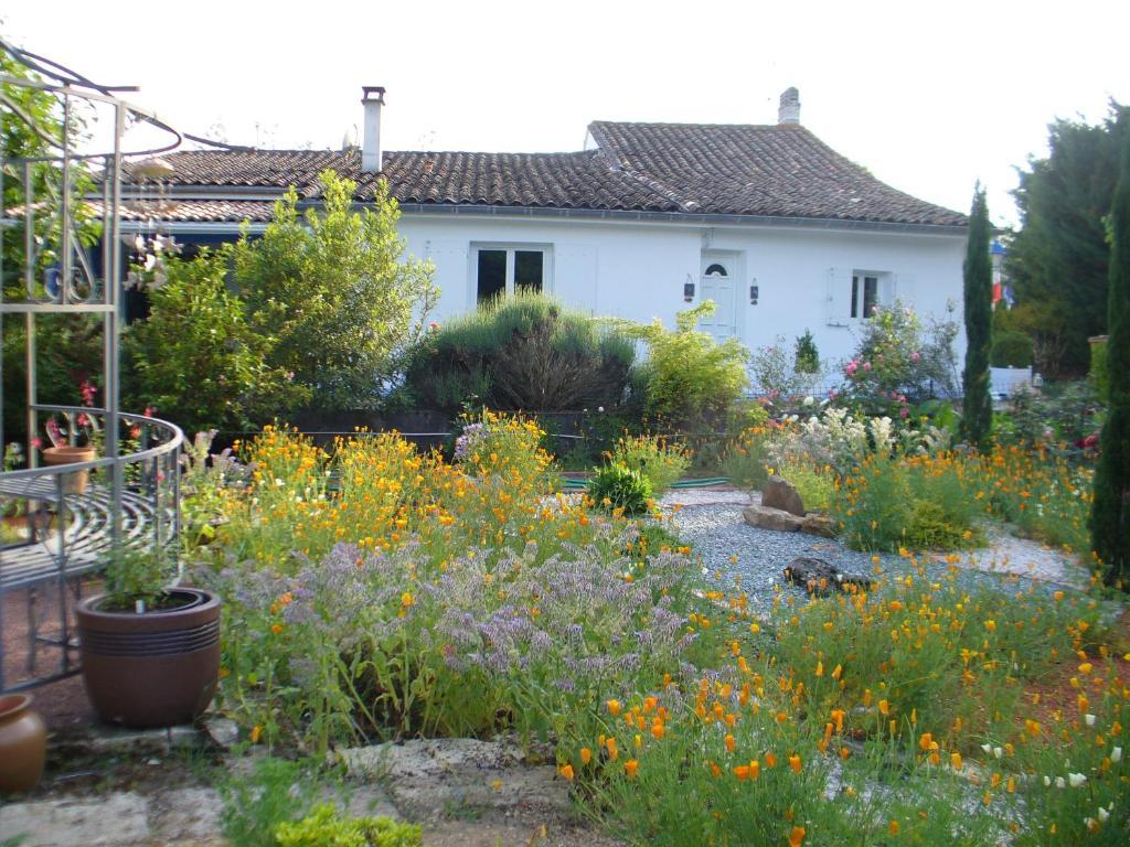 Bed and Breakfast Chambre D'Hotes Dyrslot Saint-Denis-de-Pile Zewnętrze zdjęcie